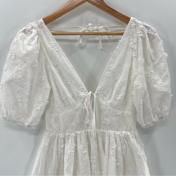Showpo Cottagecore Abbey Tie Back Milkmaid Romantic Prairie Embroidered Dress 2 - Picture 3 of 16